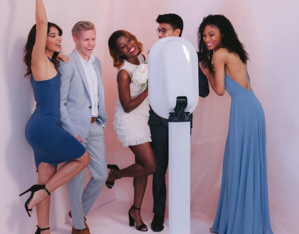 LuxeLens Photo Booths