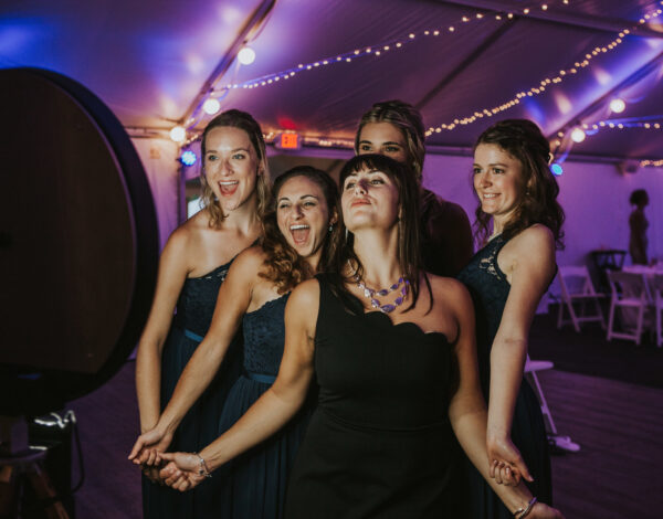 GiffyME Photo Booth Rental